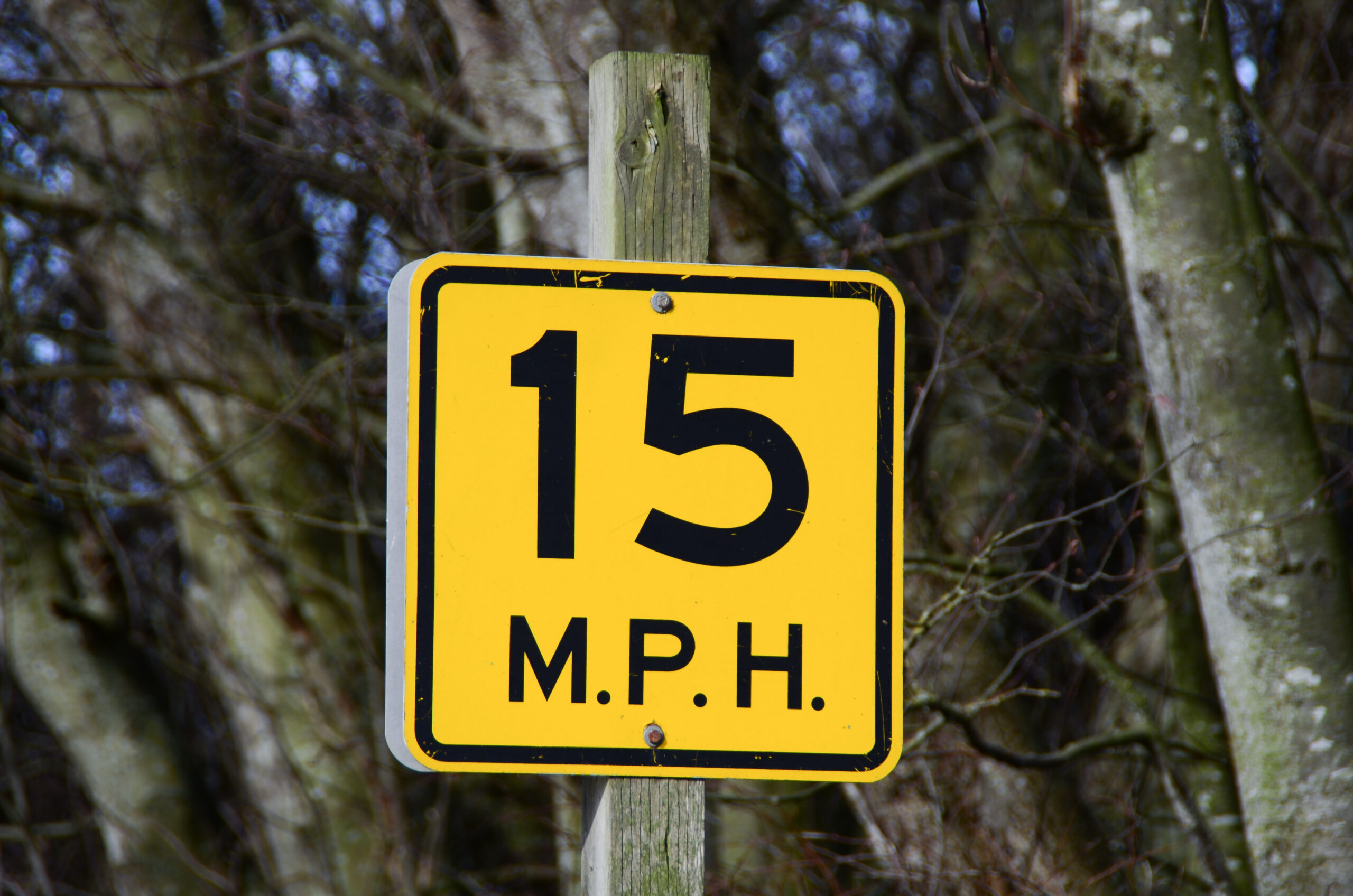 15 mph sign